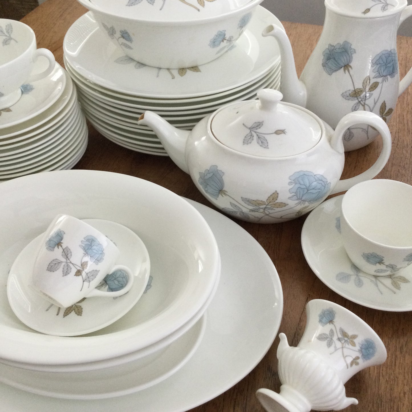 Wedgwood Ice Rose bone china spare saucer. Blue roses on white background. 60s 70s