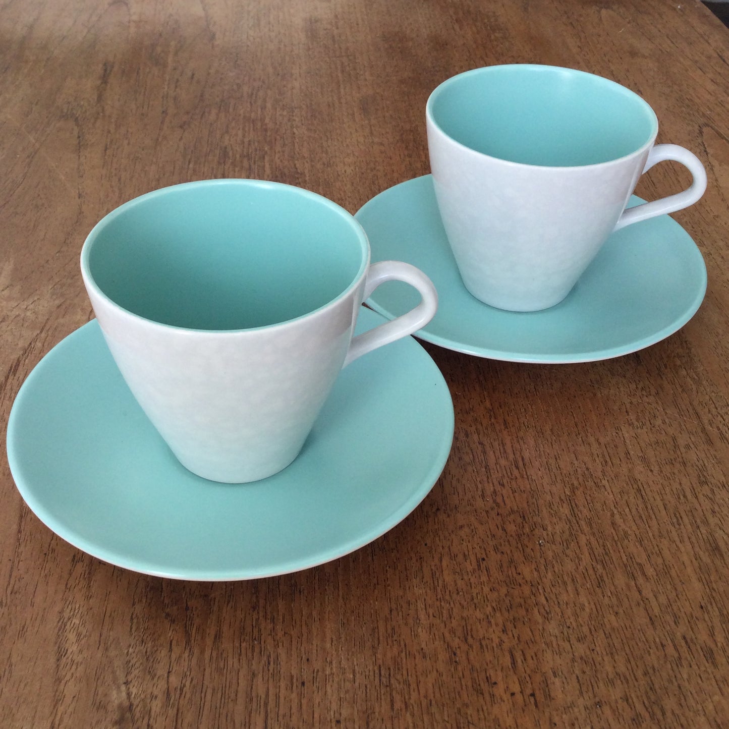 Set Of 2 Mid Century Retro Tea Cups And Saucers - Ice Green & Seagull Grey - Poole Twintone