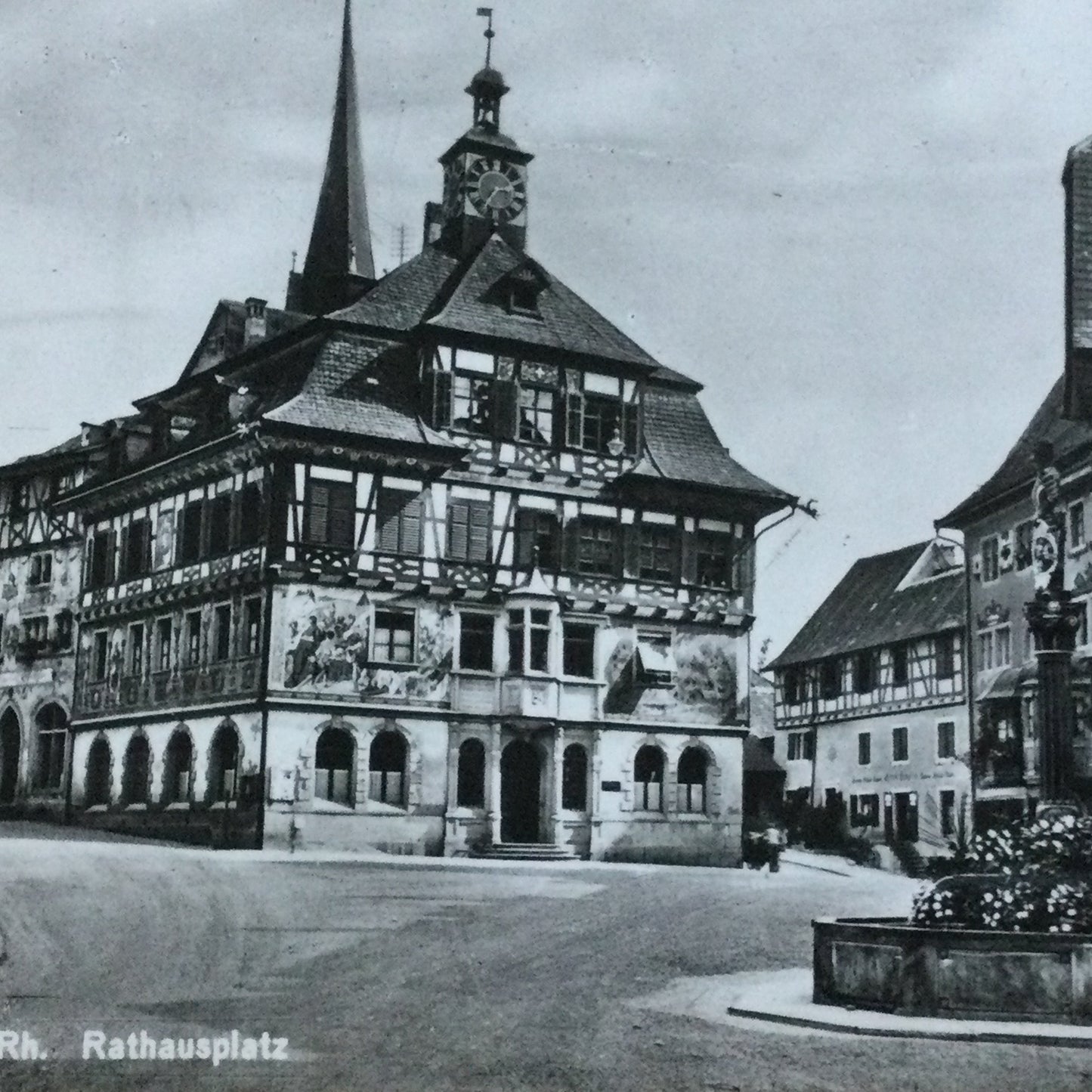 Vintage 1930s postcard b&w Rathausplatz Stein Am Rhein SWITZERLAND timbered buildings