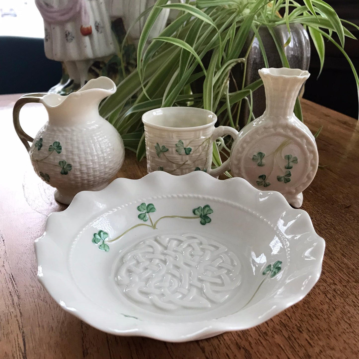 Belleek Shamrock Basket Weave Pattern Coffee Can Small Mug 8th Mark 1993-7. Perfect condition.