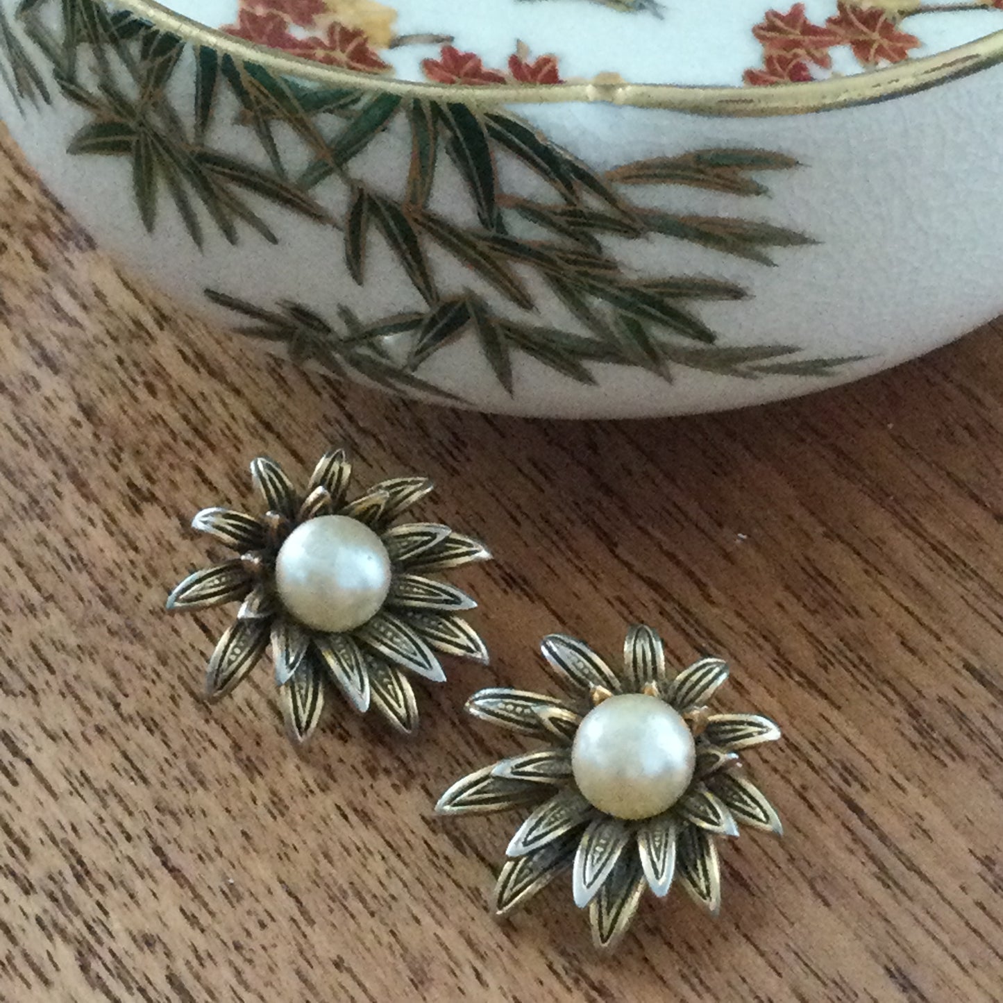 Vintage Clip On Gold Colour Button Stud Earrings - Petal / Sunburst Design With Simulated Pearl Centre.