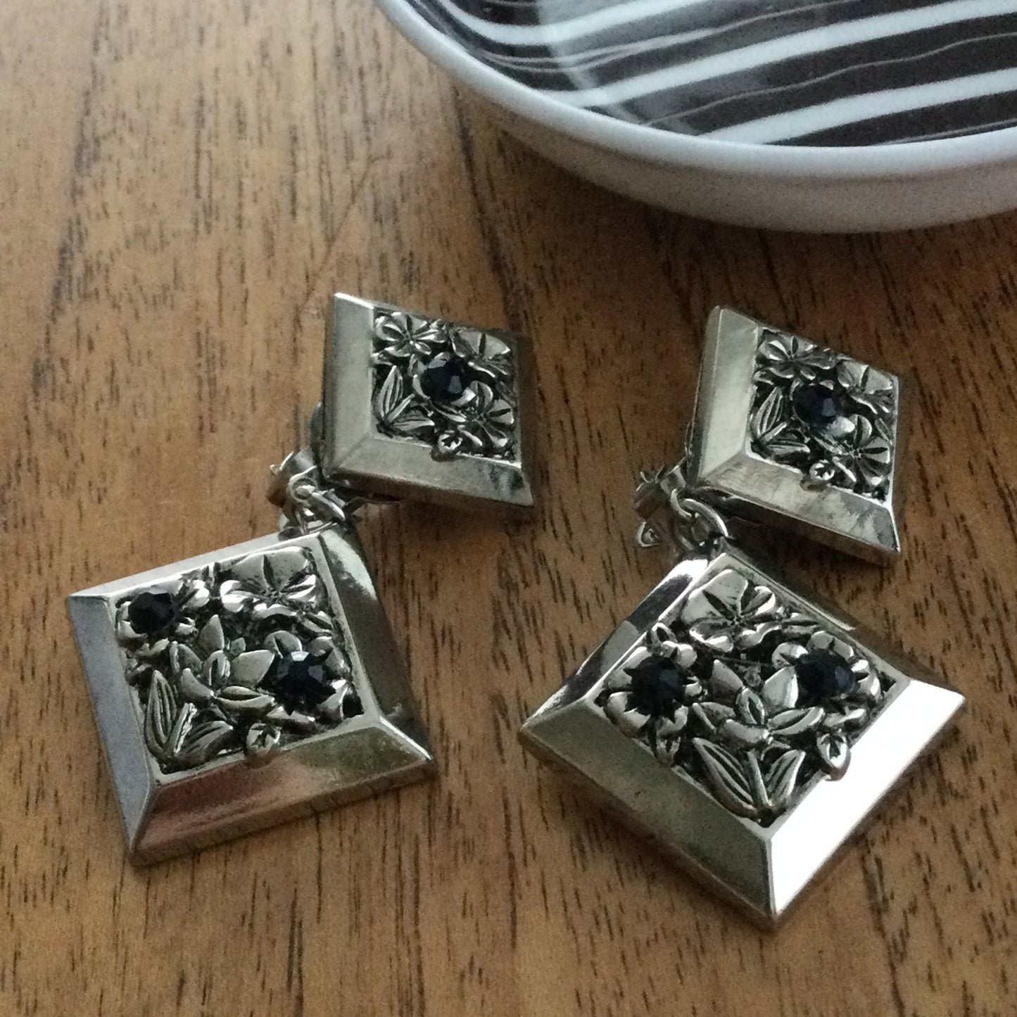 Statement Clip On Dangly Earrings. Silver Coloured With Black Stones. Party. Geometric Flower Design