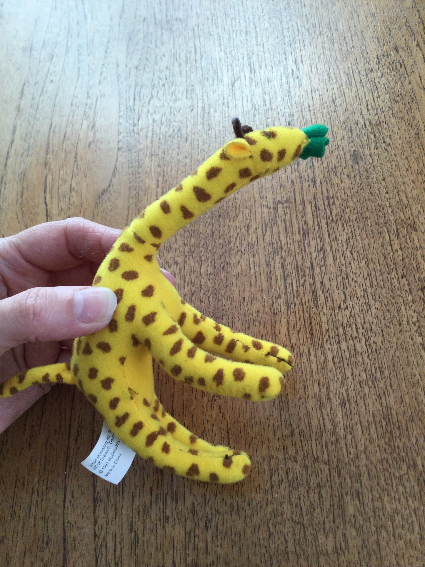 McDonalds Happy Meal Toy 1997 Endangered Animal Pals Giraffe Plushy Vintage Soft Toy 90s Childhood Memorabilia.