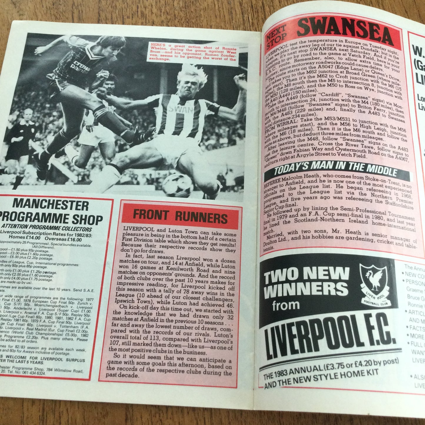 1982/83 Division 1 LIVERPOOL v Luton Town 11/09/82 Programme The Anfield Review.