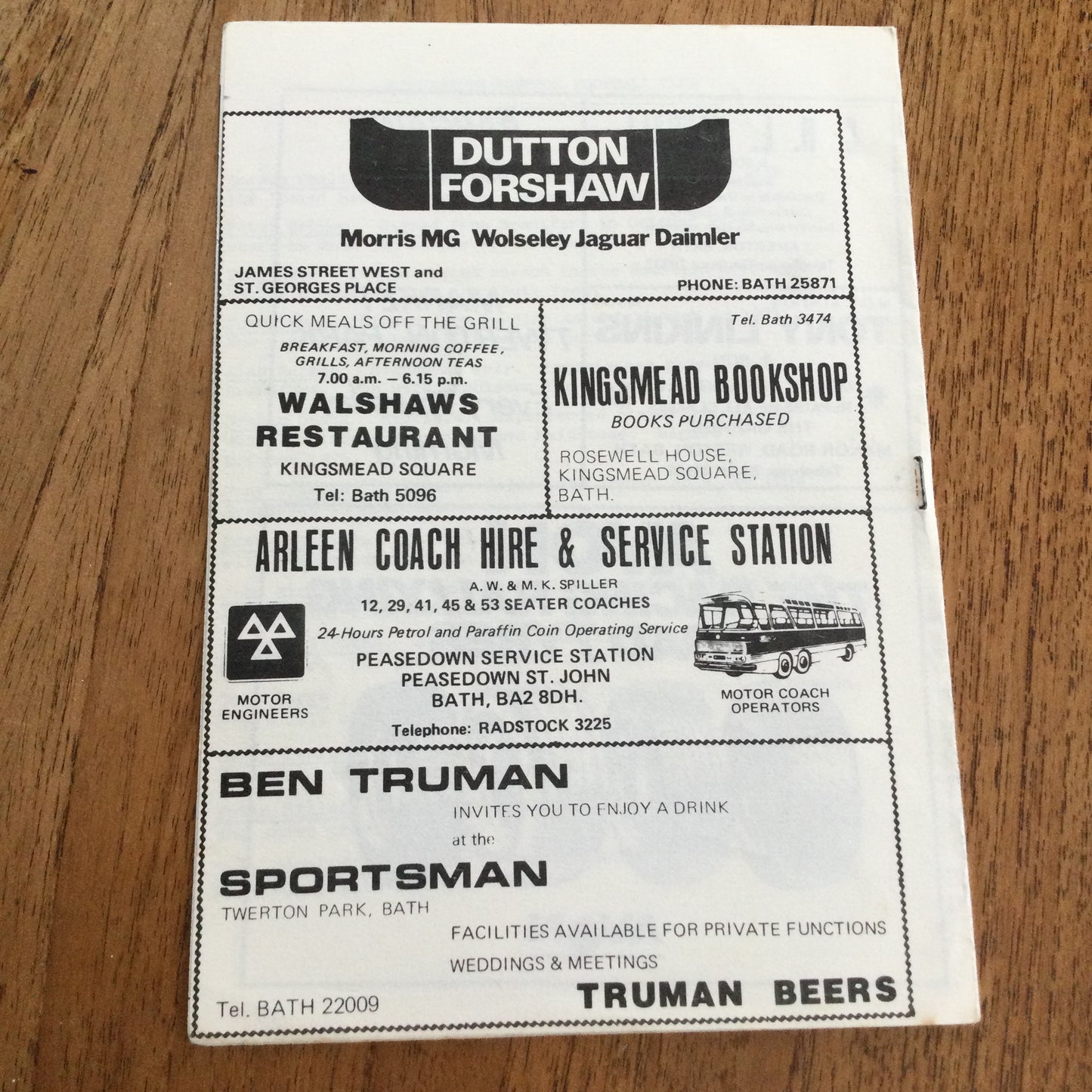 Bath City v Hillingdon Borough Southern League /11/76 1976/77 Programme.
