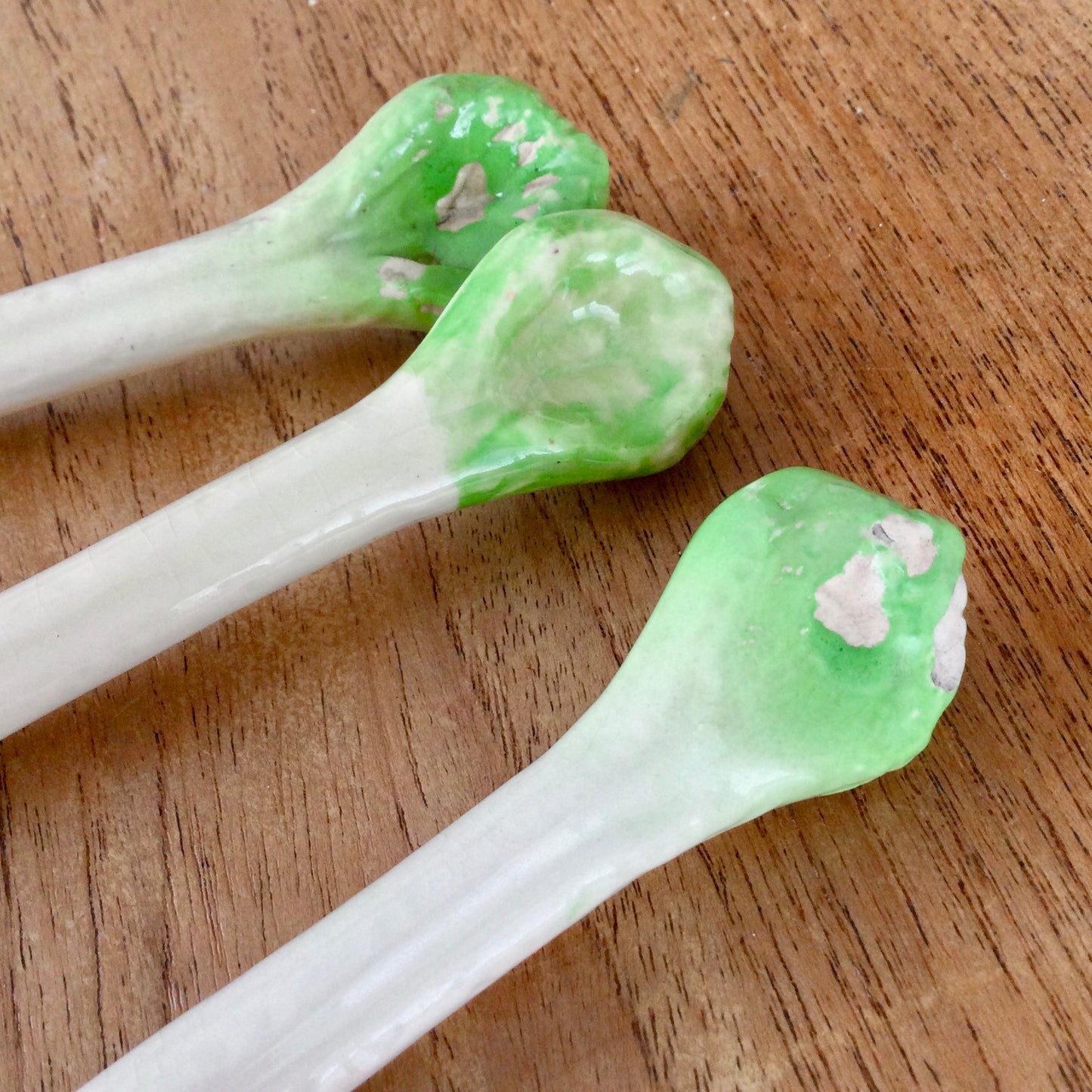 Vintage 1930s Carlton Ware Salad Servers set of 3. Yellow with green salad leaf ends.