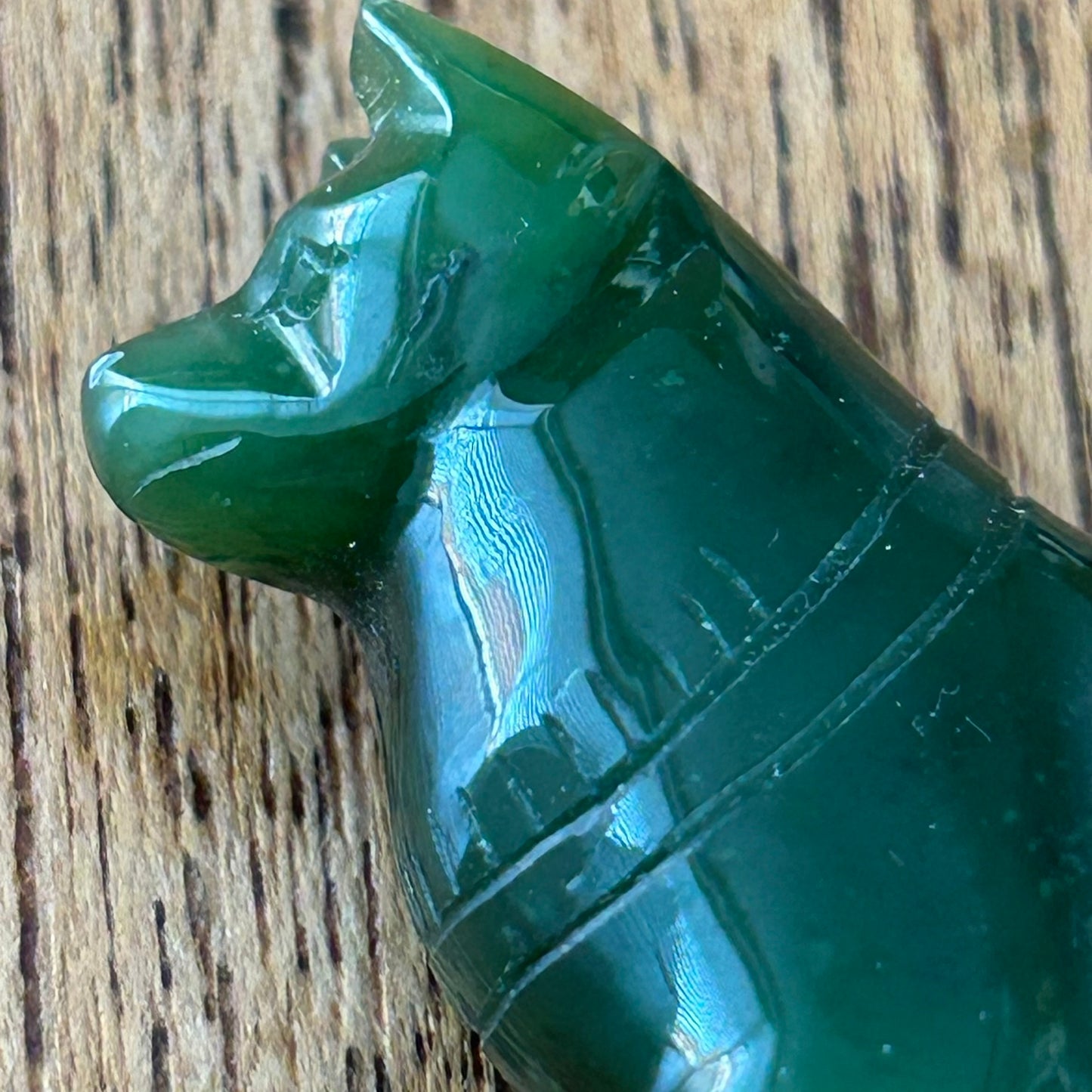 Nephrite Jade Canadian Husky Dog Miniature Ornament – Hand-Carved Green Jade Dog