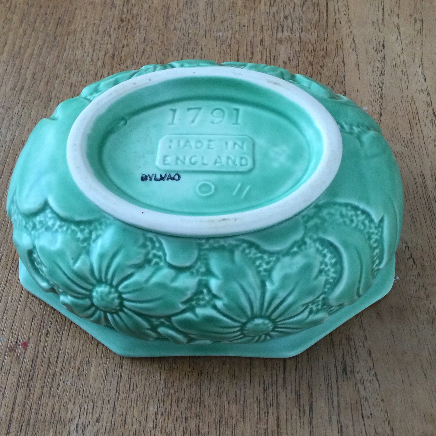 Vintage SylvaC green planter / bowl. Mould 1791. Embossed flower design. Soft matt glaze. Shallow bowl.