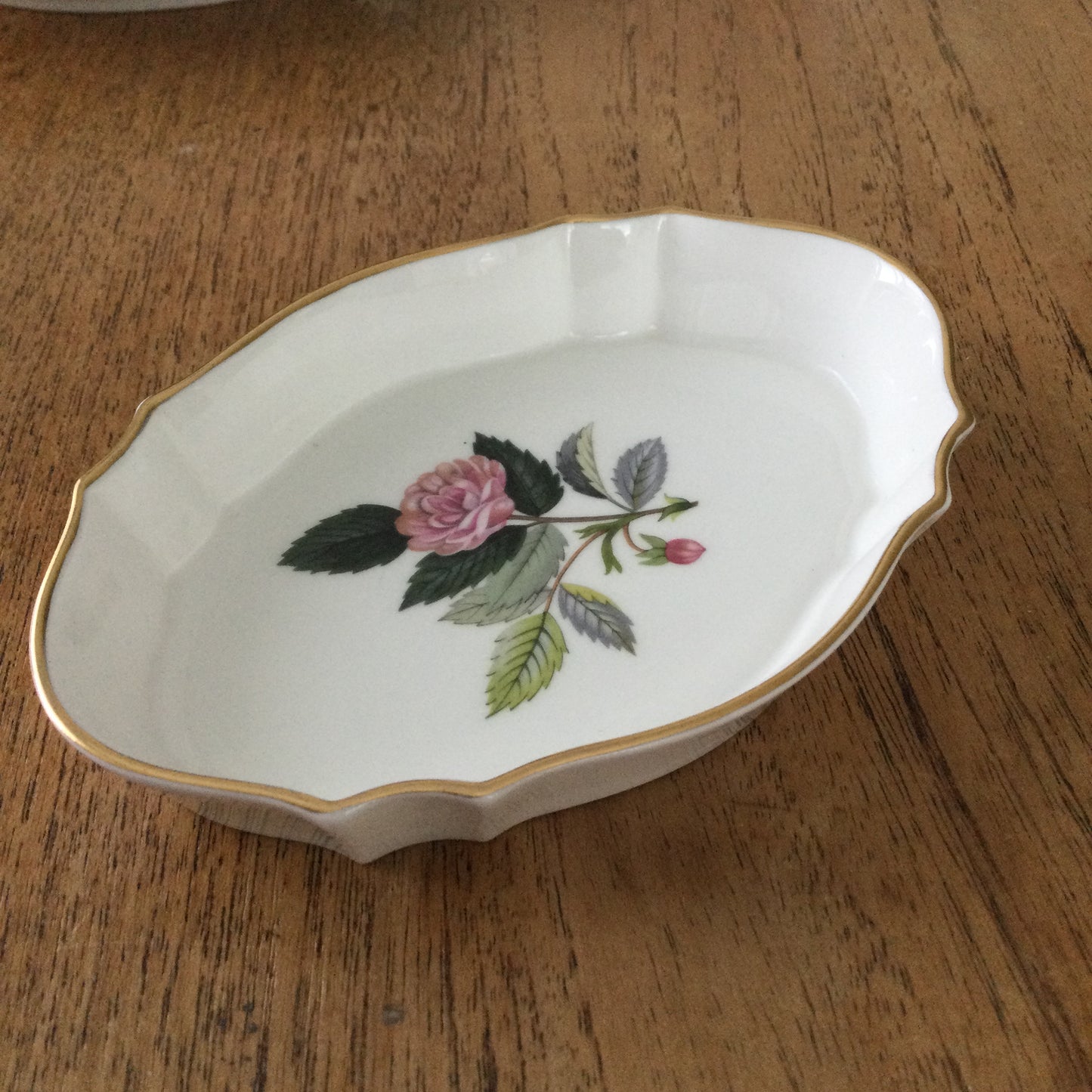 Vintage Wedgwood Hathaway Rose Bone China Trinket Dish / Pin Tray. Fancy edge. Pink rose design.
