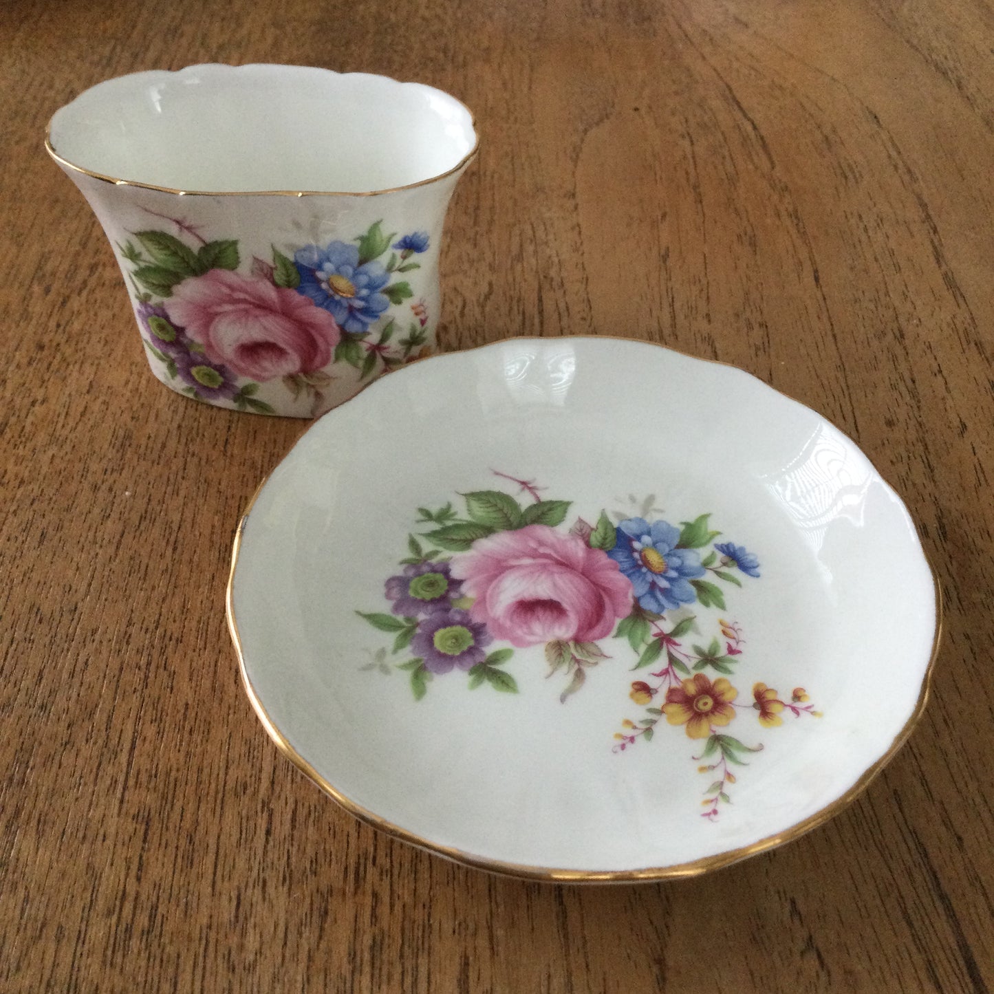 Pretty Aynsley floral set. Toothpick holder and trinket dish / pin tray. Pastel country garden flowers.