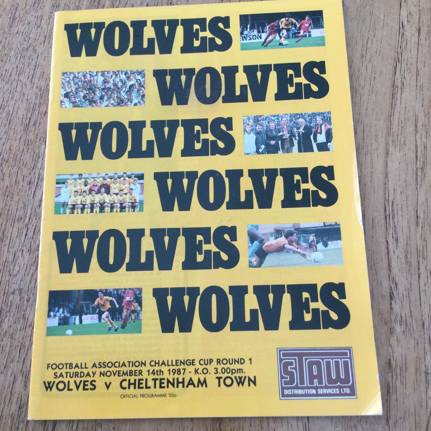 Wolves v Cheltenham Town Football Programme 2087 14/11/87. Ally Robertson new team captain.