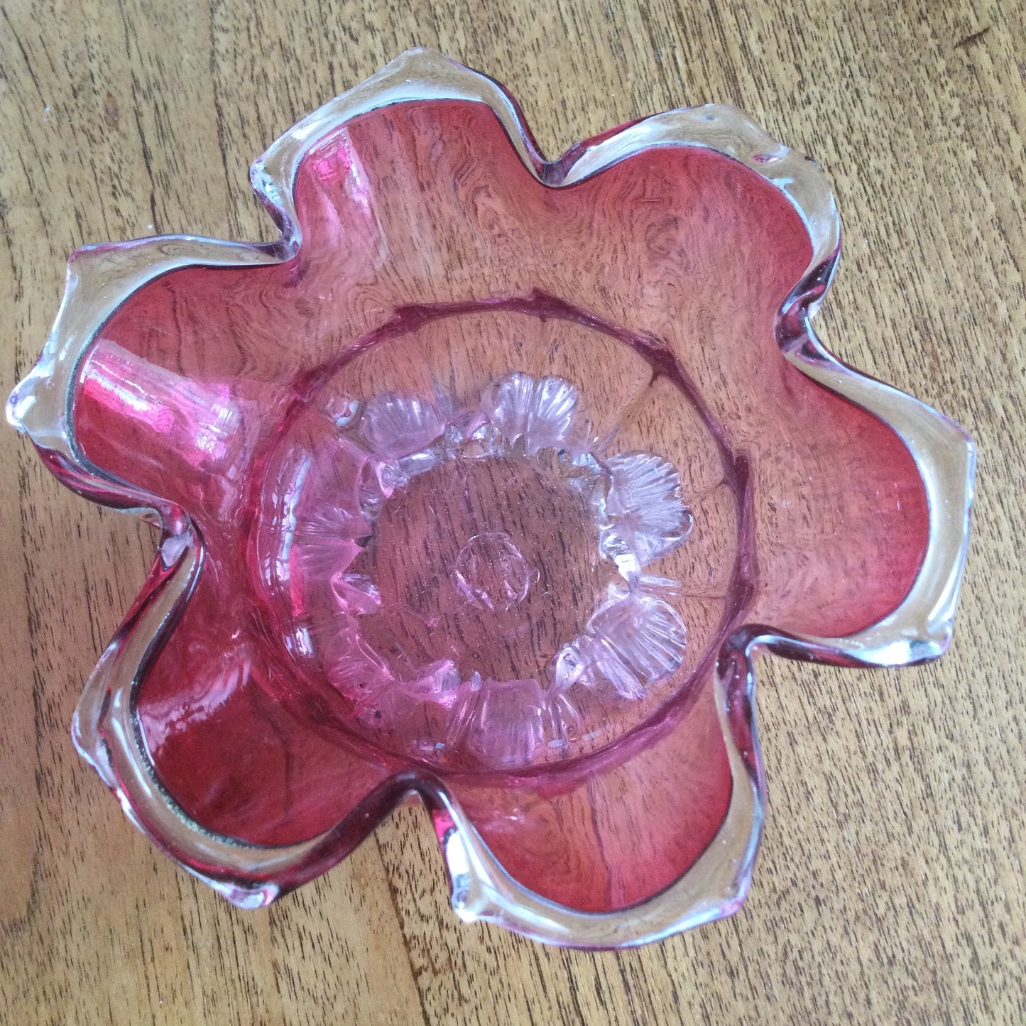Pair of vintage cranberry / pink glass pieces. Fluted edge bowl and a lidded pot. Great for dressing table / bathroom