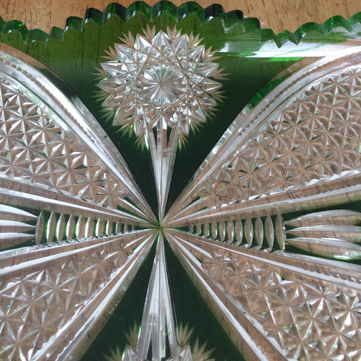 Vintage green and clear glass dressing table / vanity tray. 33 x 21 cm. Deep green with raised edges.