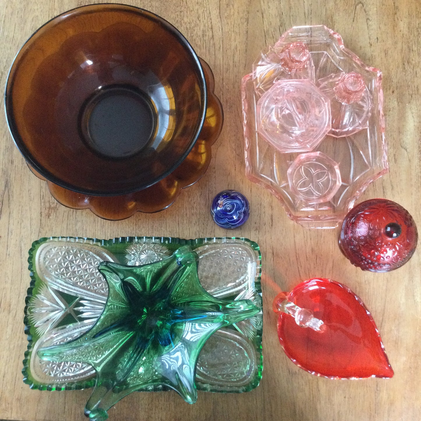 Vintage Glass Swan Dish. Bright Orange / Red. Great retro Mid Century piece. C.1950s. Coloured glass.