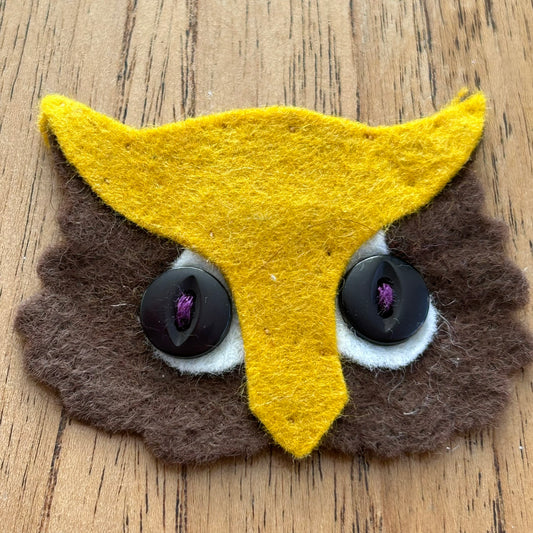 Handmade Felt Brooch / Badge. Brown Owl design. Retro Vintage Style. Made in UK. Woodland animal theme.