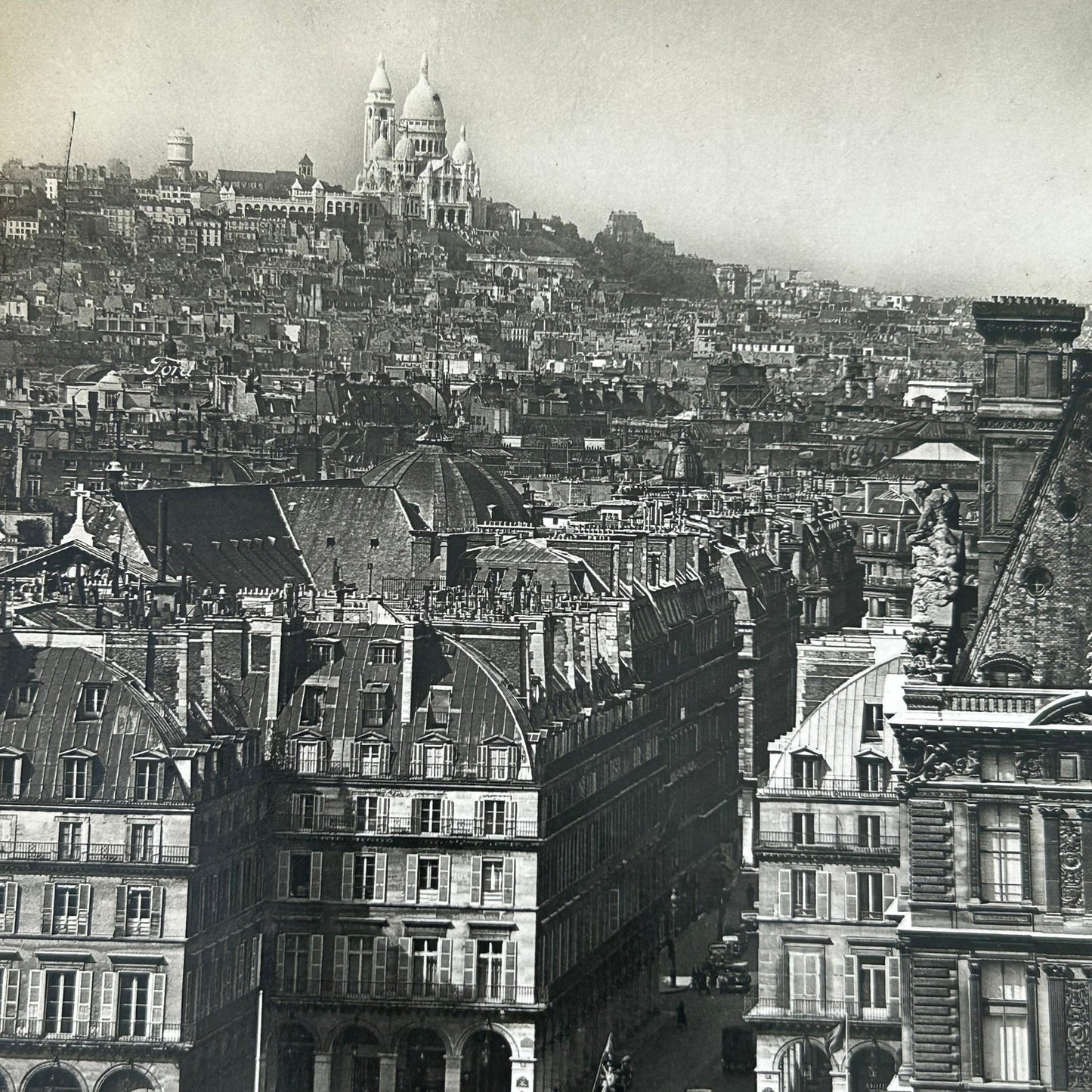 Vintage postcard 1950s 1956 - FRANCE - Paris - Place des Pyramides -Monmartre - Sacre Coeur - Great view of the city