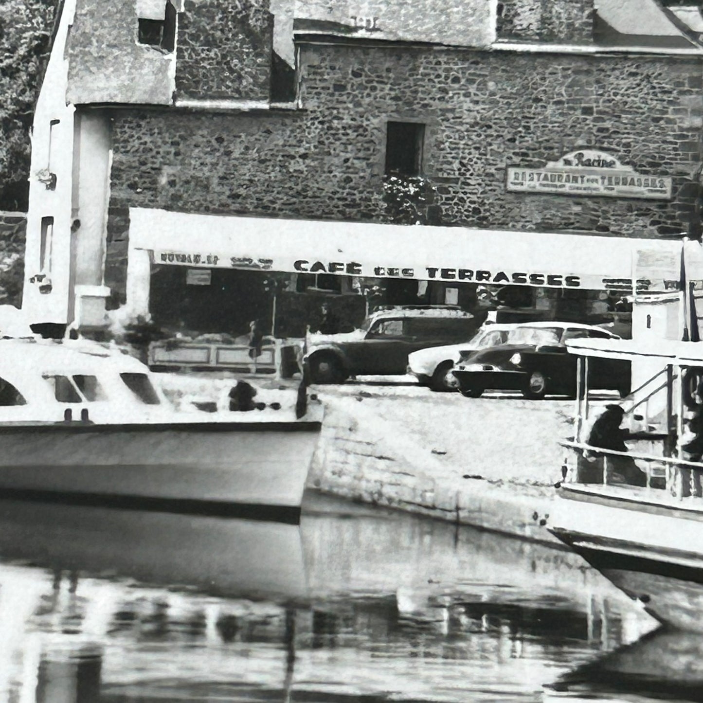 Vintage postcard - FRANCE - Dinan - The Old Port and the Vedettes - Black and white