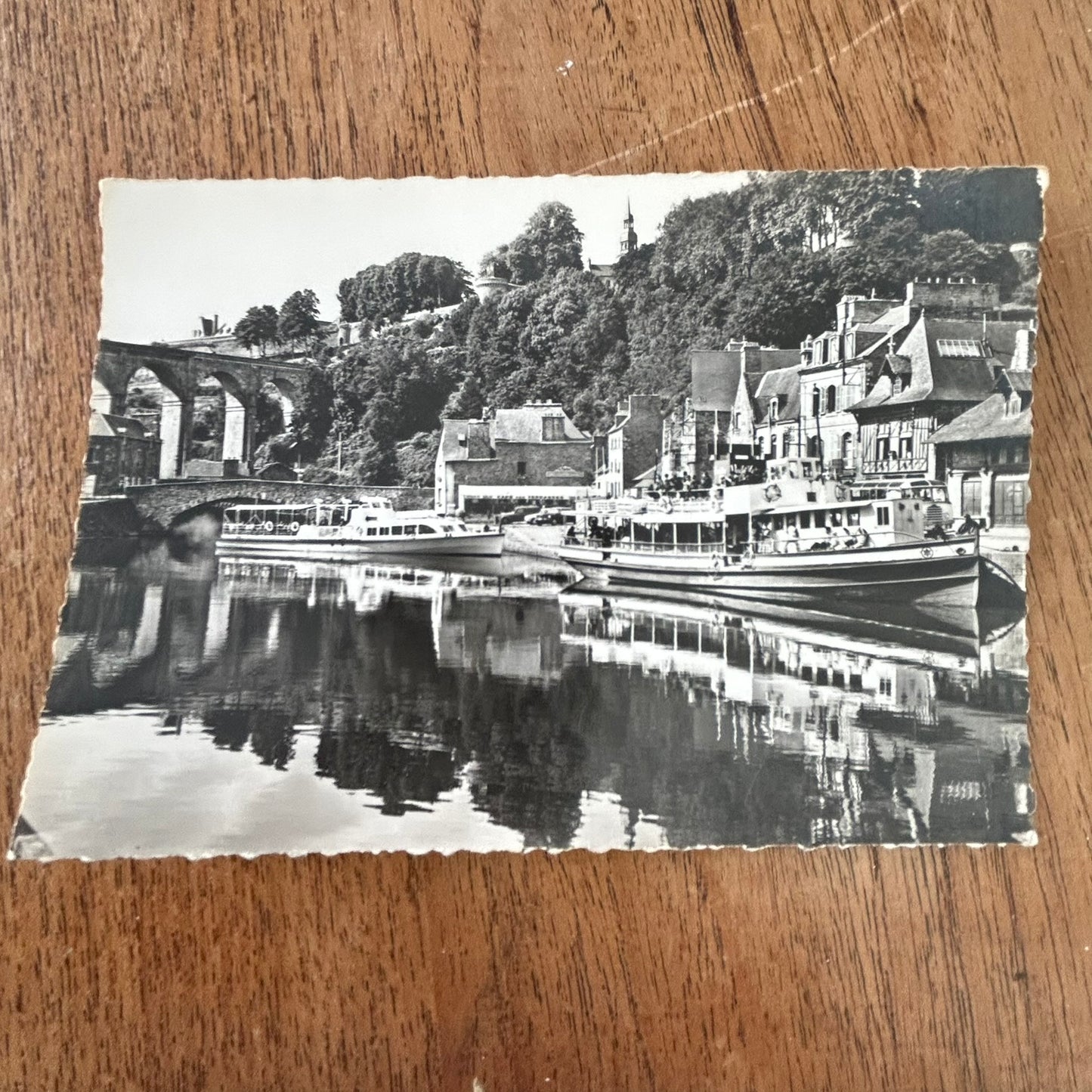 Vintage postcard - FRANCE - Dinan - The Old Port and the Vedettes - Black and white