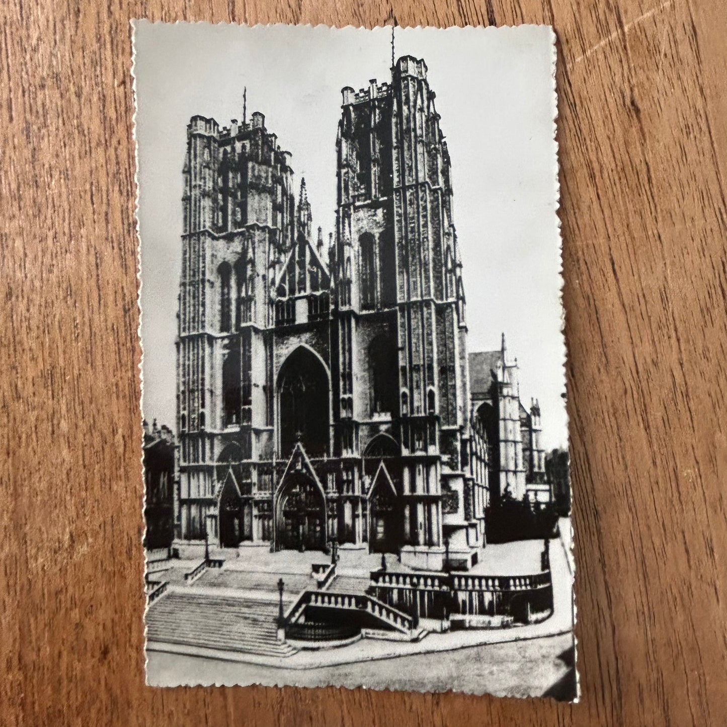 Vintage postcard - BELGIUM - Brussels - Cathedral of St Michael and St Gudule - Catholic church
