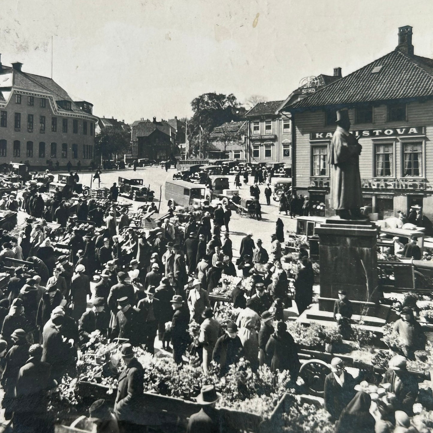 Vintage 1940s 1949 postcard - NORWAY - Bustling Town Square - Stavanger - Sent from Officers Mess, Sola Airfield