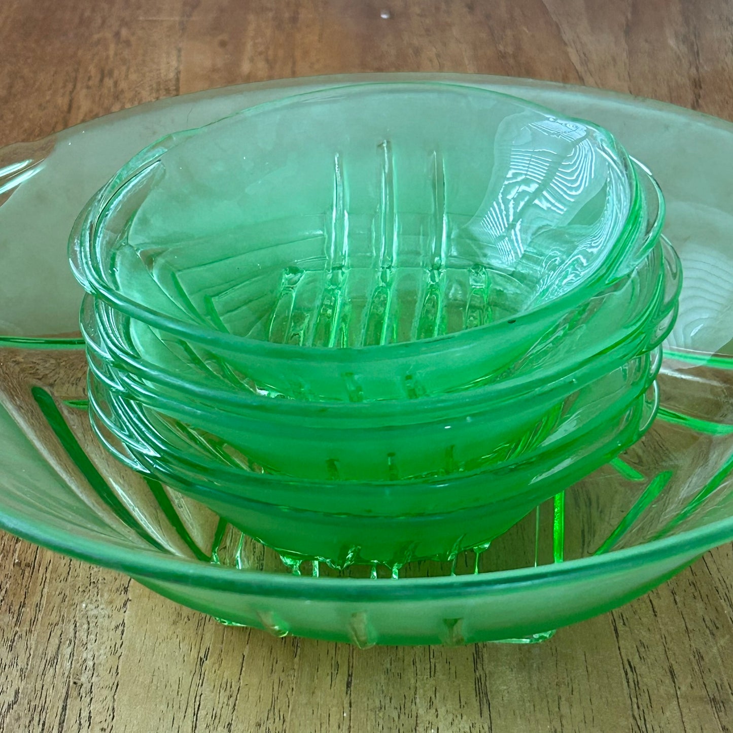 Vintage Art Deco Green Frosted Glass Dessert Bowl Set – 1930s Geometric Design with 5 Small Bowls & Large Serving Bowl