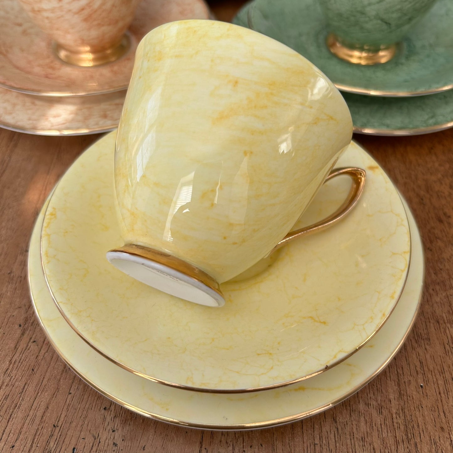 Vintage Royal Albert Gossamer 18-Piece Tea Set – Harlequin Colours (6 Trios) - Rainbow Colours