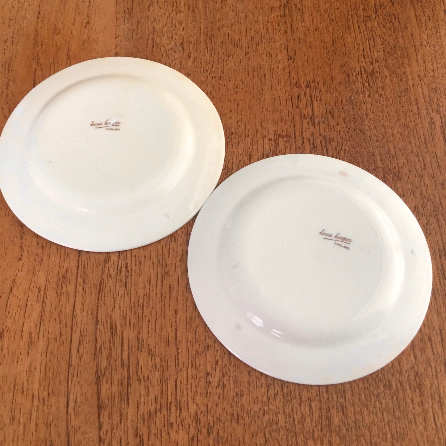 Susie Cooper 5” appetiser plates x 2 Green Band. For Wood & Sons. 1930s. Small plates.