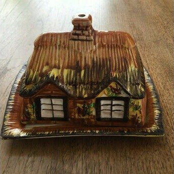 Butter / Cheese Dish. Price Bros Cottage Ware Vintage 1950s Butter / Cheese Dish & Cover C.1946 1963