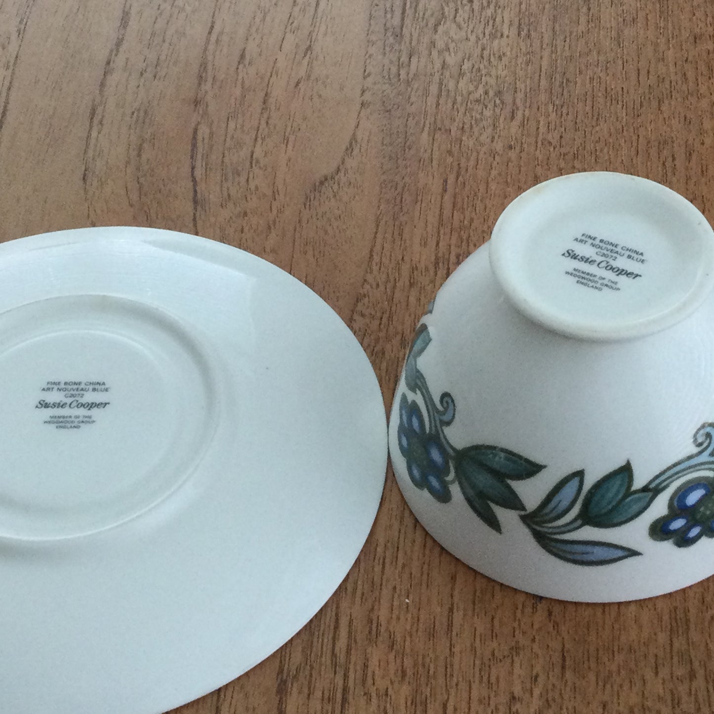 Wedgwood Susie Cooper Art Nouveau Blue tea cup cappuccino cup and saucer . 1960s blue and green flower design