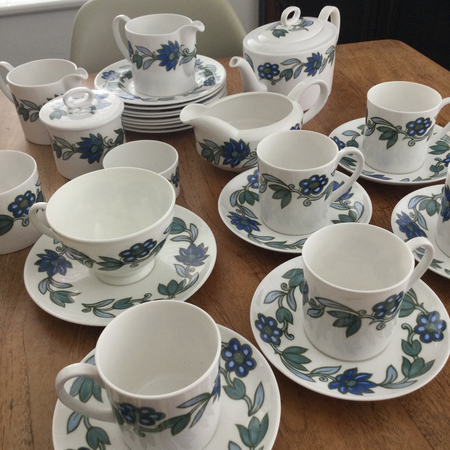 Wedgwood Susie Cooper Art Nouveau Blue set of 8 6 1/2" side plates. 1960s blue and green flower design