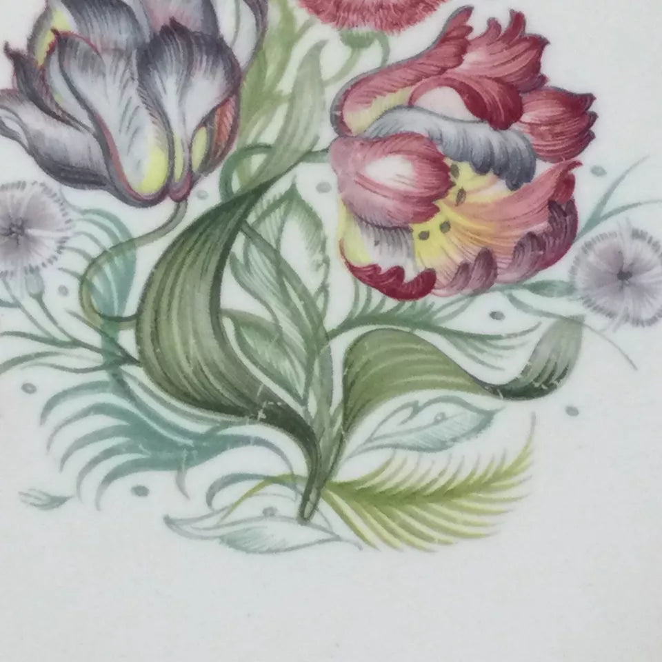 Susie Cooper Crown Works Parrot Tulip design 10”plate dessert dinner floral green