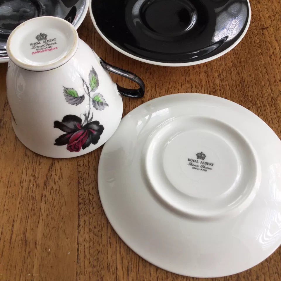 Royal Albert Masquerade 4 x Tea / Coffee Cups & Saucers - Red & Black Rose Design - Demitasse - 1950s/60s