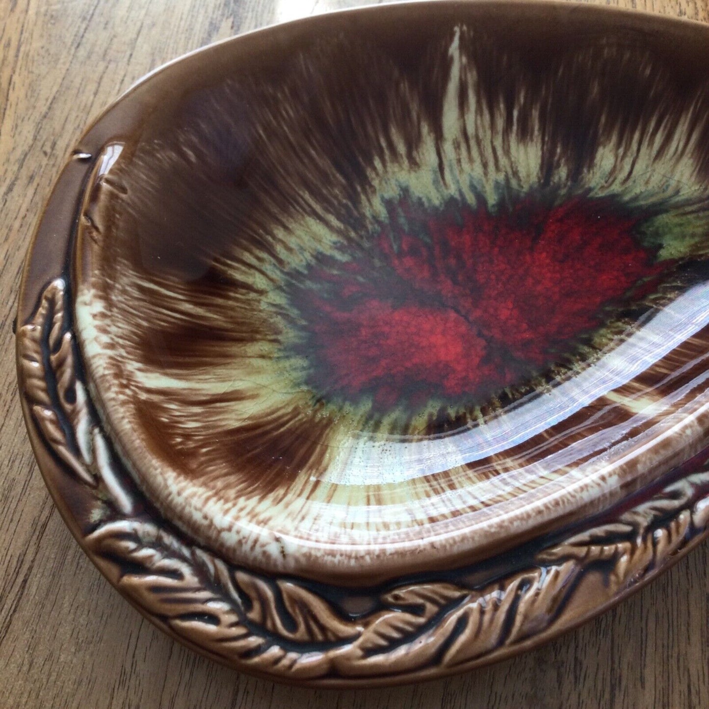 Mid Century Brown Red Yellow Teardrop Shaped Dish / Serving Platter - 25cm Long - Retro - Harvest Crop Edging.