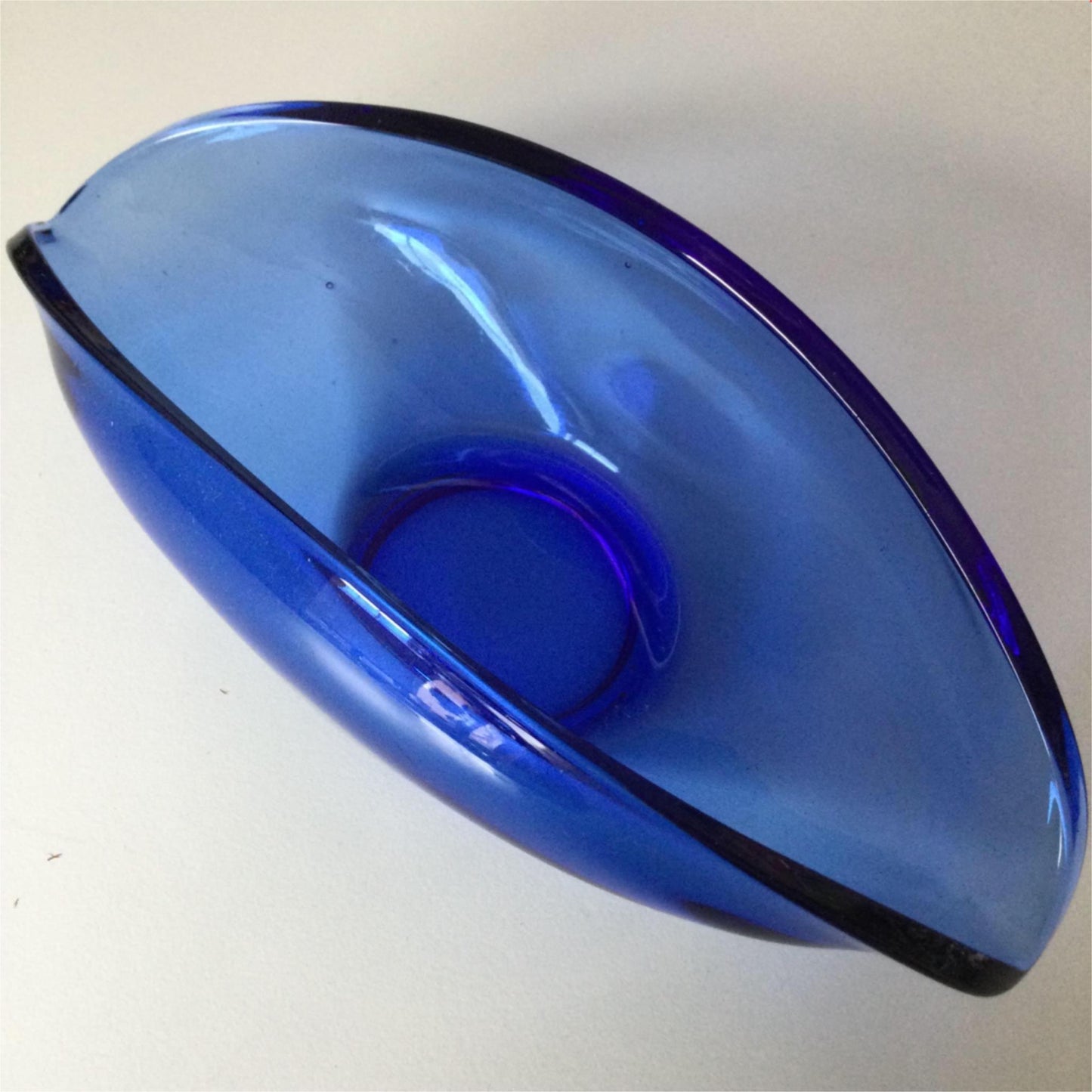 Vintage Whitefriars style Art Glass Blue Small oval bowl dish royal blue