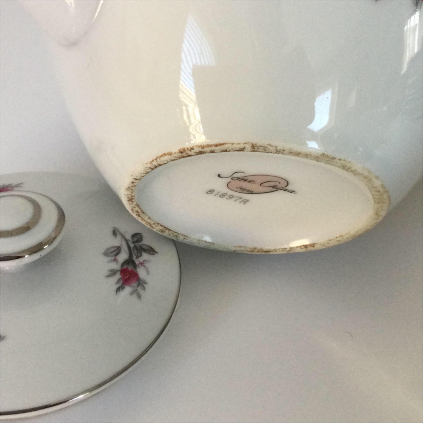 Vintage Sone China Teapot - Pretty Chintzy Rose Design - Made In Japan - 81897R - 1960s - Cottagecore