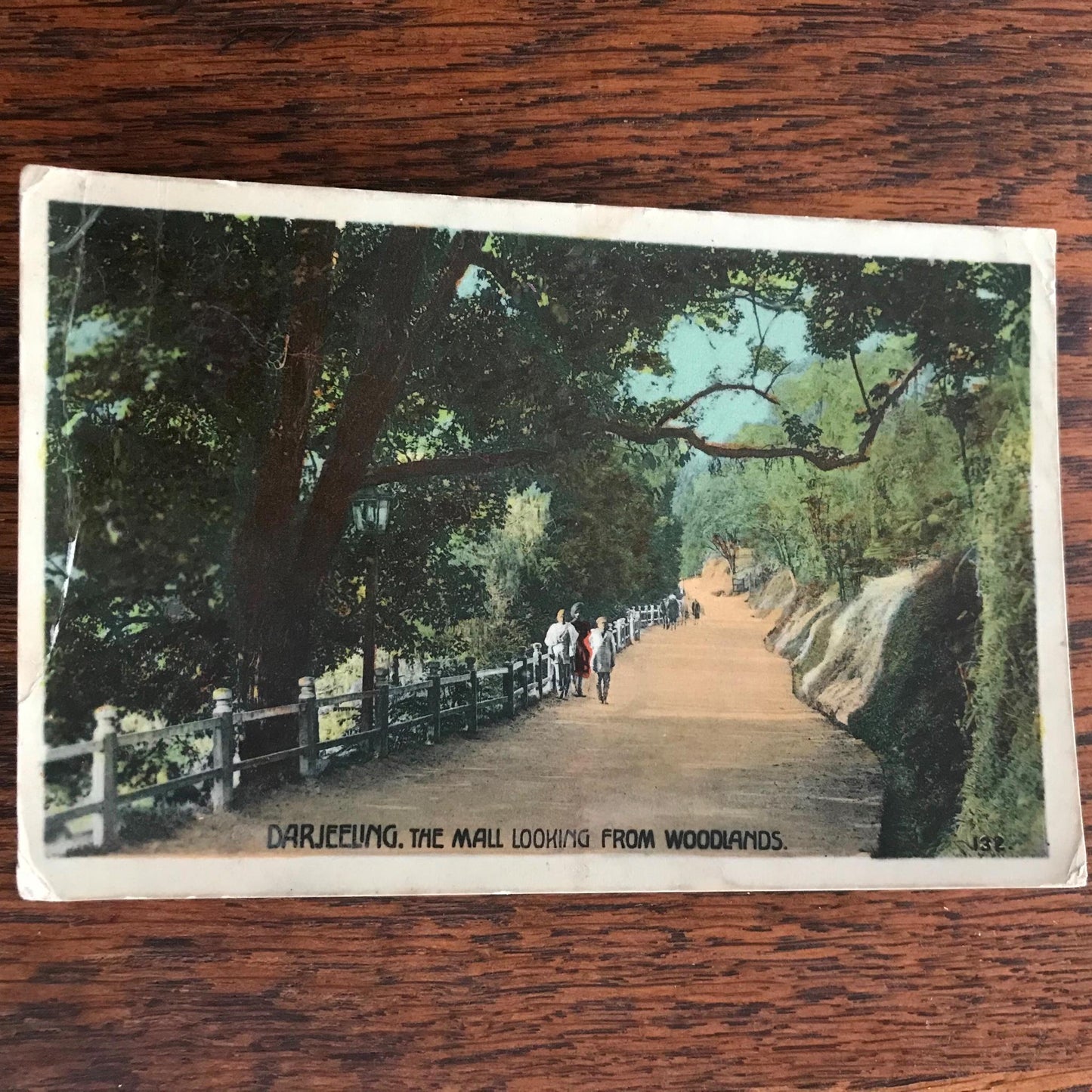 Vintage Postcard - INDIA - Darjeeling - The Mall looking from woodlands - Tinted