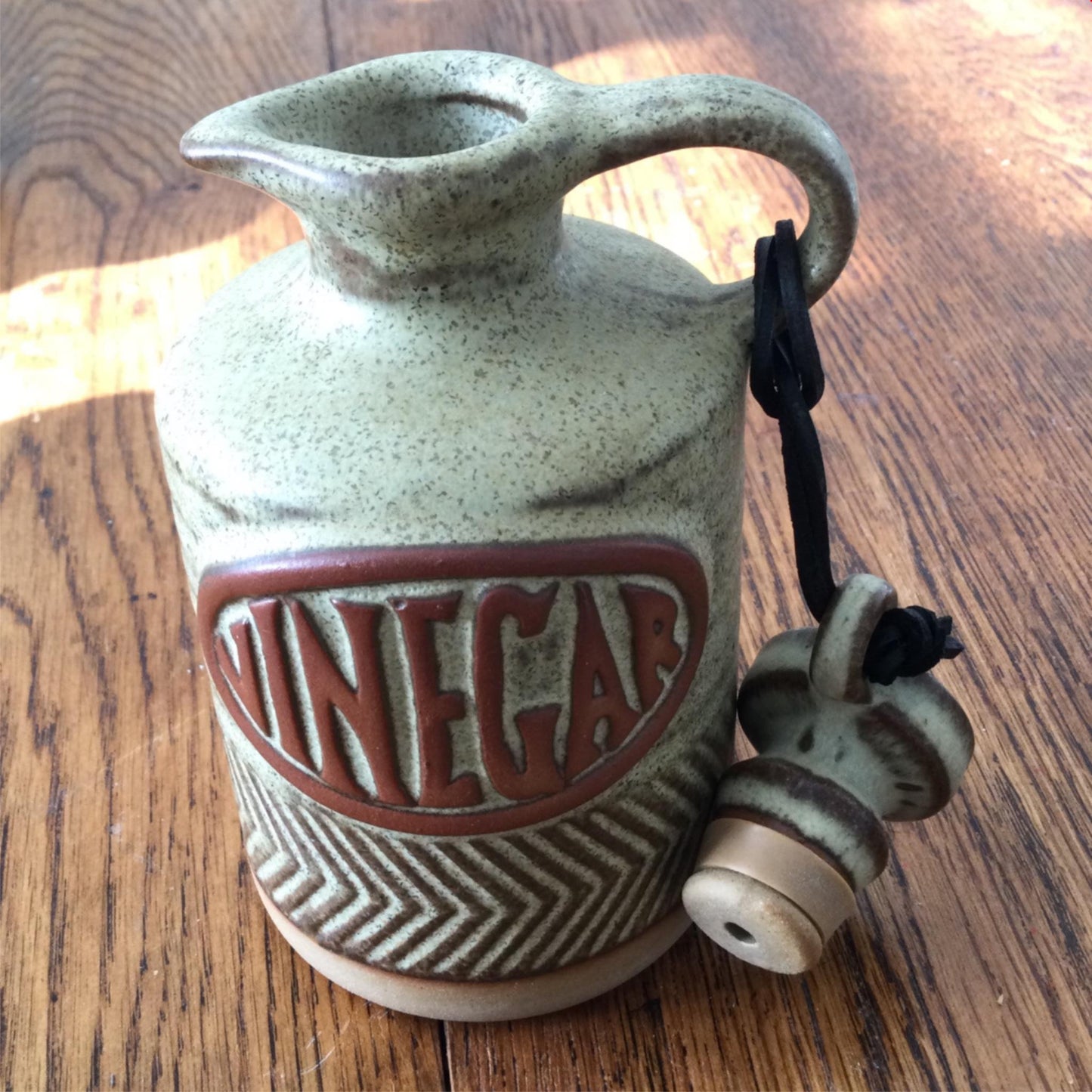 Set of 3 retro POTTERY storage jars jugs pots VINEGAR MARMALADE JAM KITCHEN