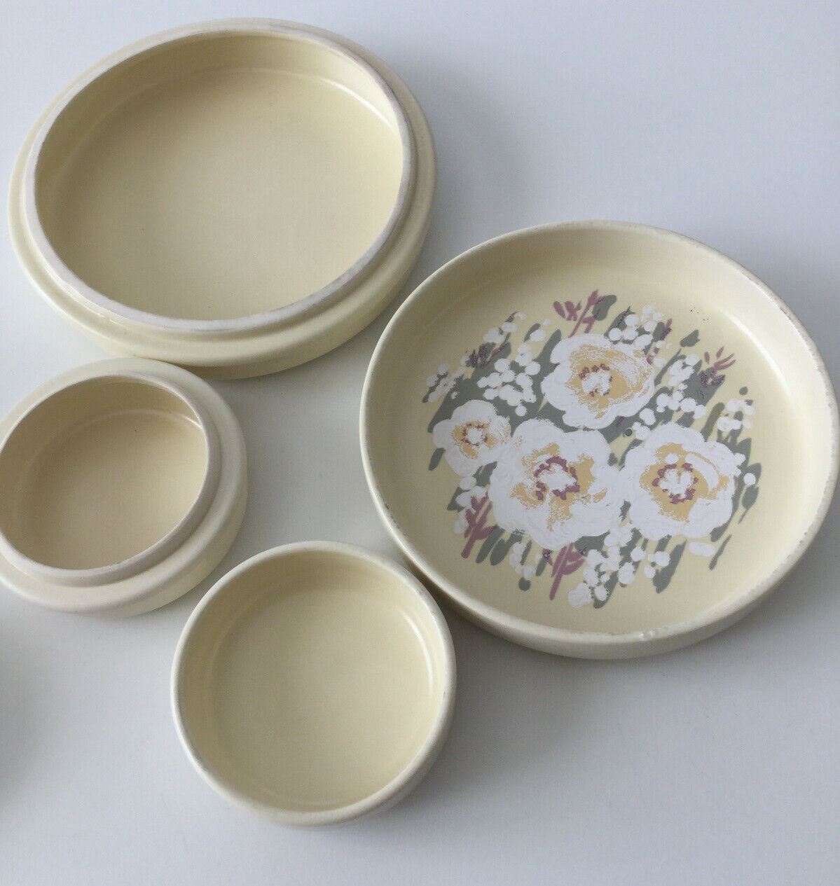 Vintage 1980s Vanity Set Hornsea Trinket Bowls & Ring Holder Dressing table set cream white green pastels