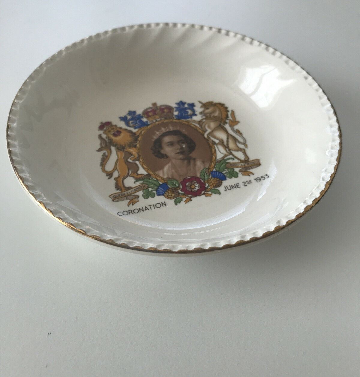Queen Elizabeth Coronation 1953 Commemorative Trinket Bowl, Dish. Royal Alma.
