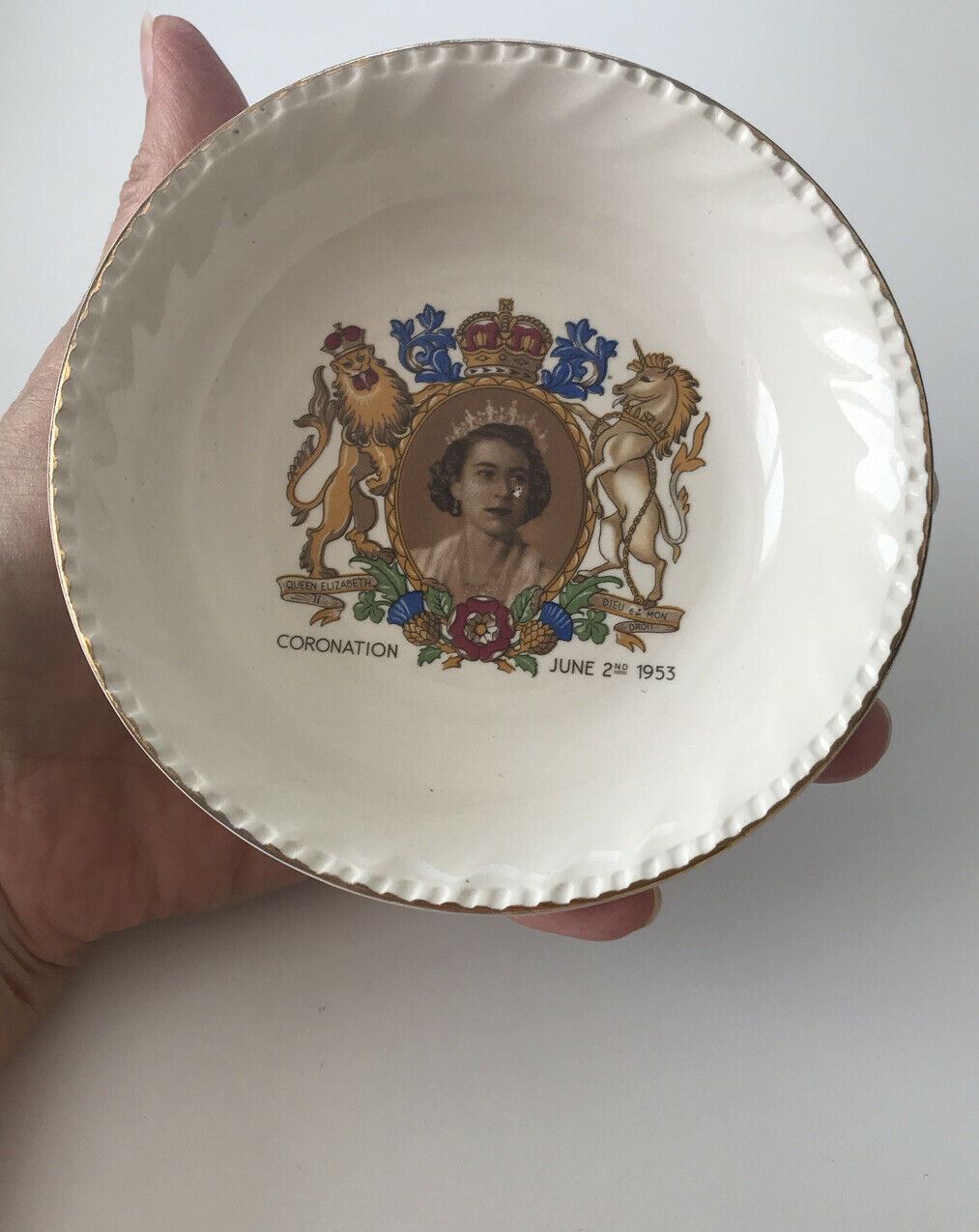 Queen Elizabeth Coronation 1953 Commemorative Trinket Bowl, Dish. Royal Alma.