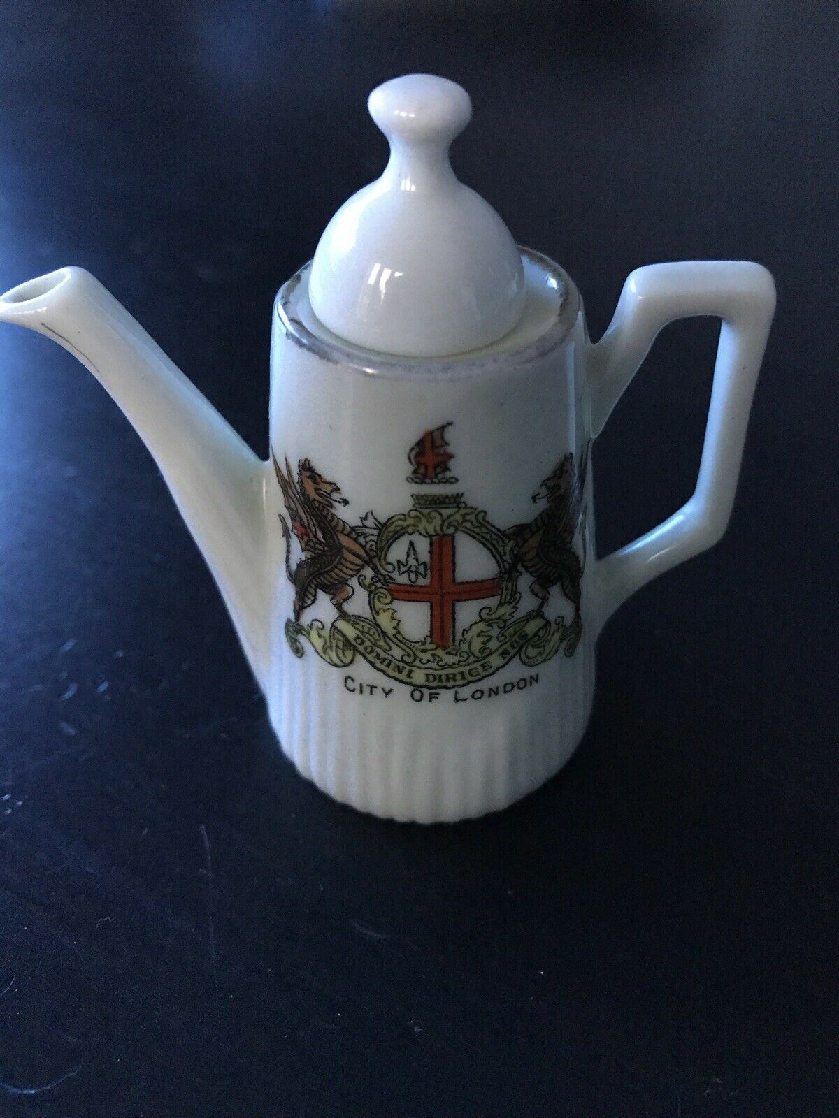 The Dainty Ware Co. Miniature China Coffee Pot. City Of London Coat Of Arms. Souvenir.