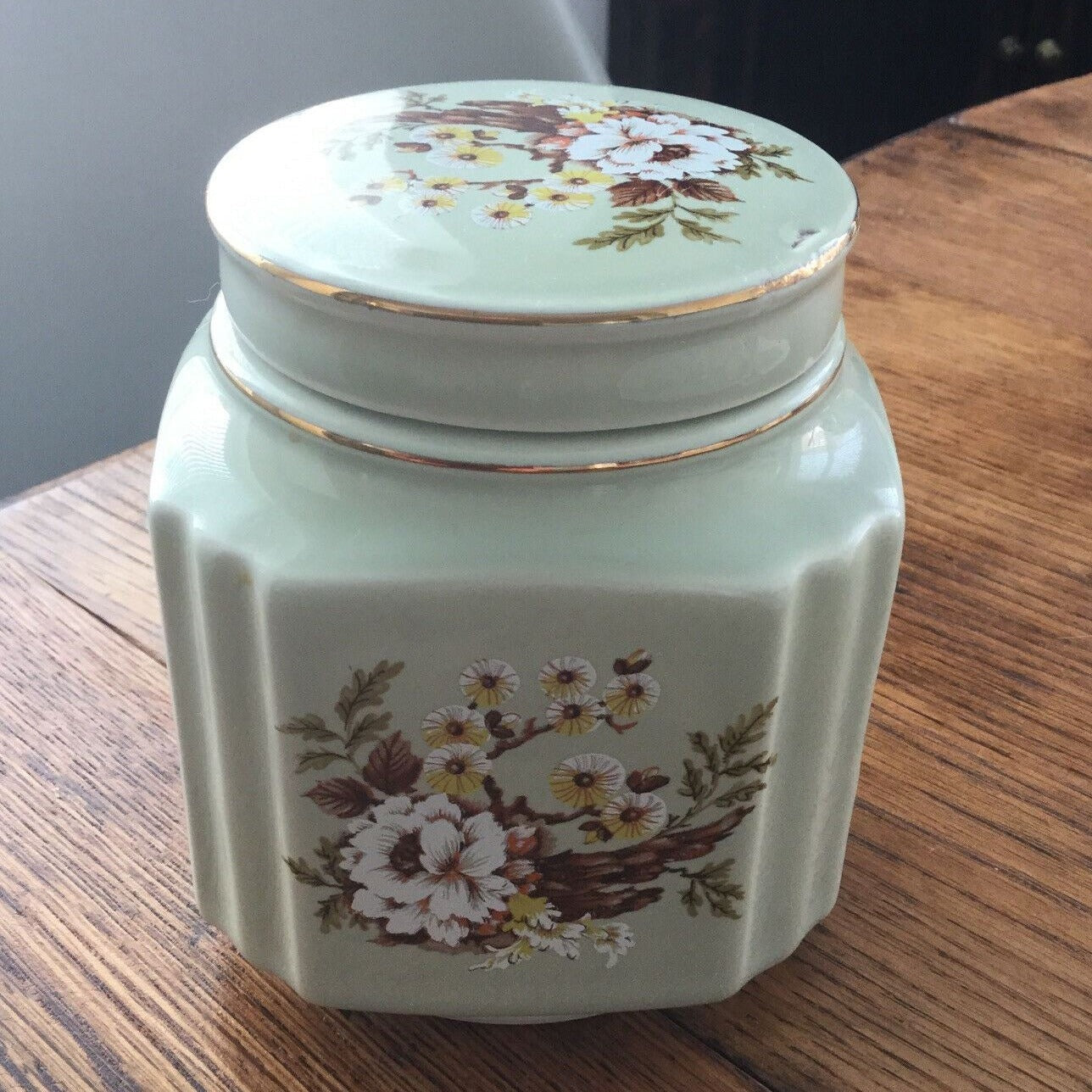 Sadler England Ginger Jar - Pale Green Floral Lidded Pot - Kitchen / Bathroom Storage Jar