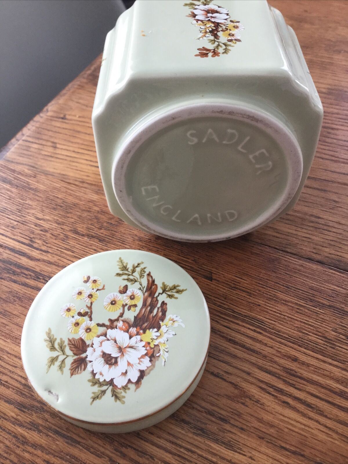 Sadler England Ginger Jar - Pale Green Floral Lidded Pot - Kitchen / Bathroom Storage Jar