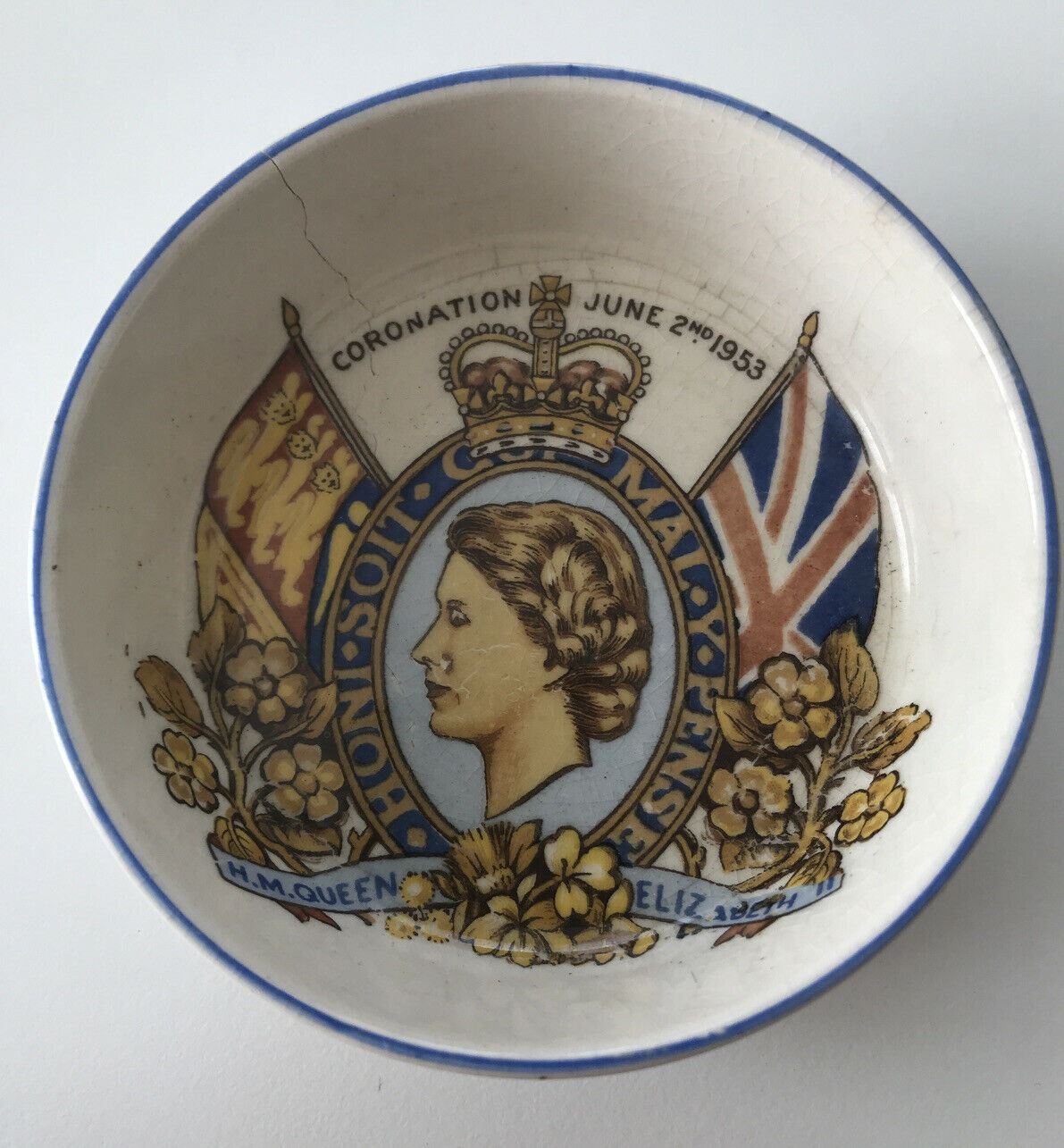 Queen Elizabeth Coronation Trinket Dish Bowl. 1953. Sandland Ware. Cracked