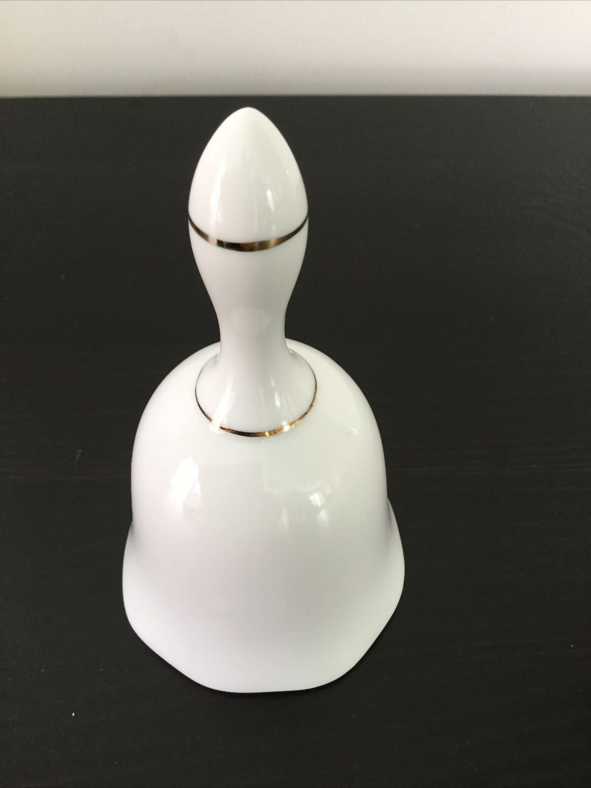 Shakespeare's Birthplace Stratford Upon Avon Souvenir. China Bell.
