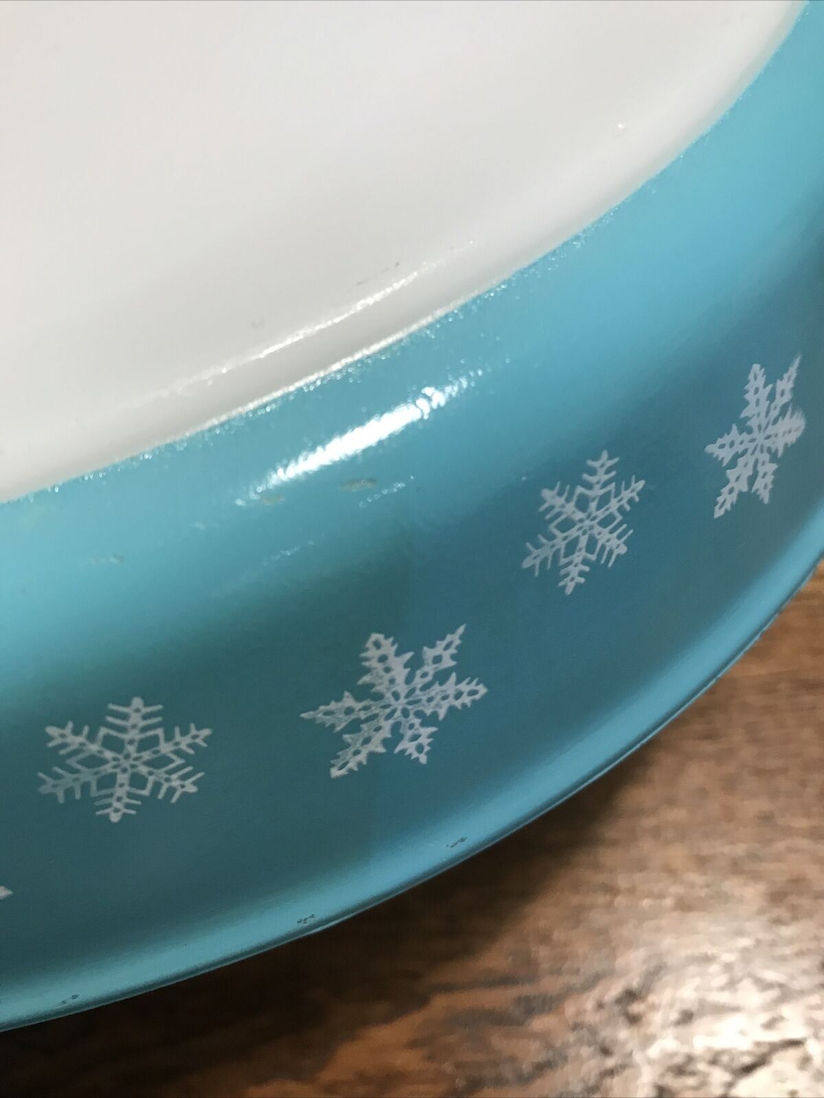 Vintage Pyrex Christmas Serving Bowl. Divided Oval Dish. Turquoise Gaiety Snowflake Design.