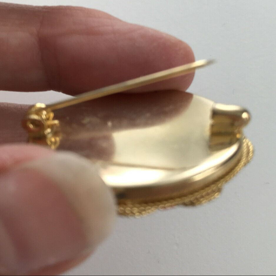 Vintage Micro Mosaic Art Deco Brooch. Gold Tone Filigree. Flower Floral