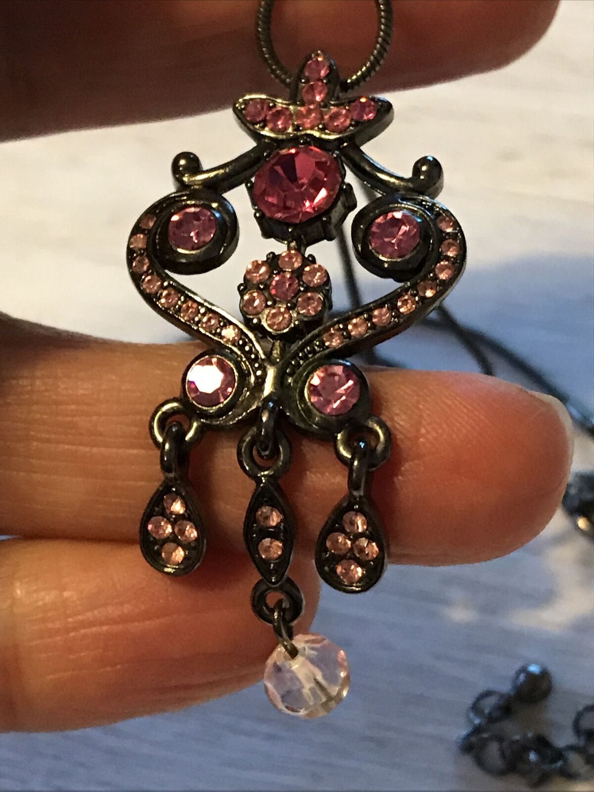 Pink Baroque Style Pendant Fancy Costume Jewellery. Glass Stones. Sparkly.