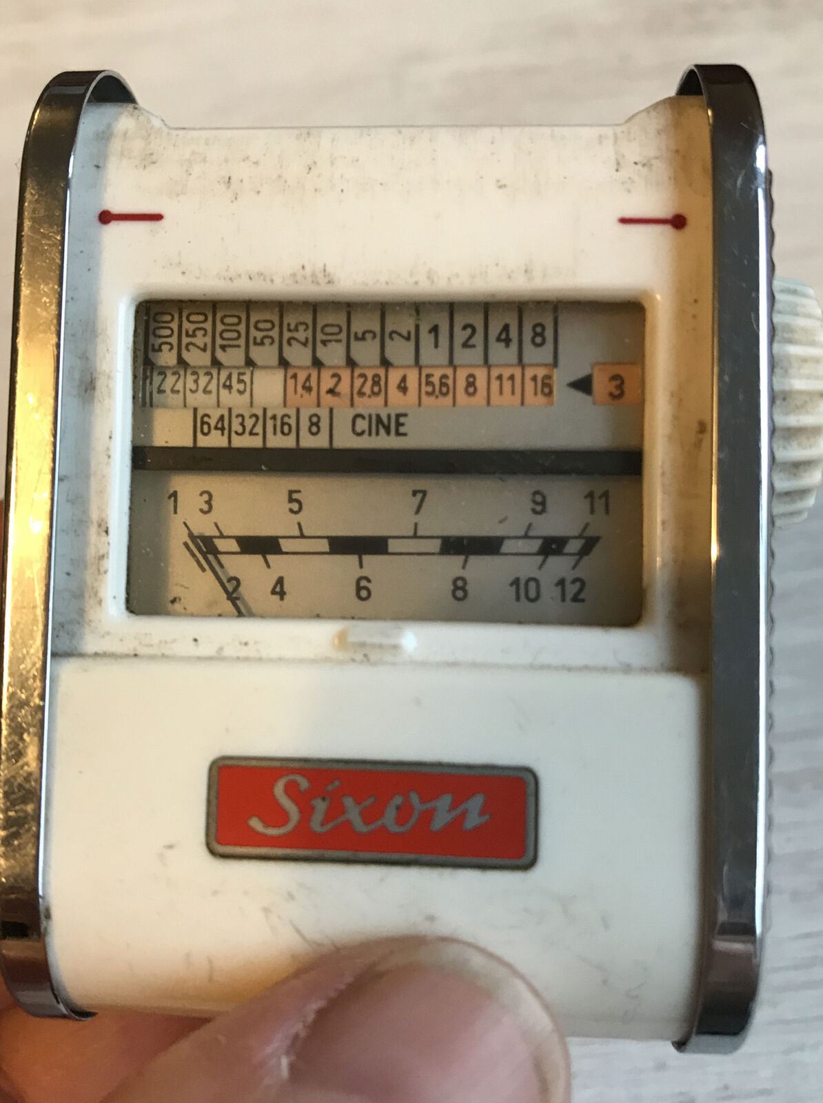 Vintage Sixon Light Meter For Photography - Indicator Moving But Not Tested - Vintage photography equipment props