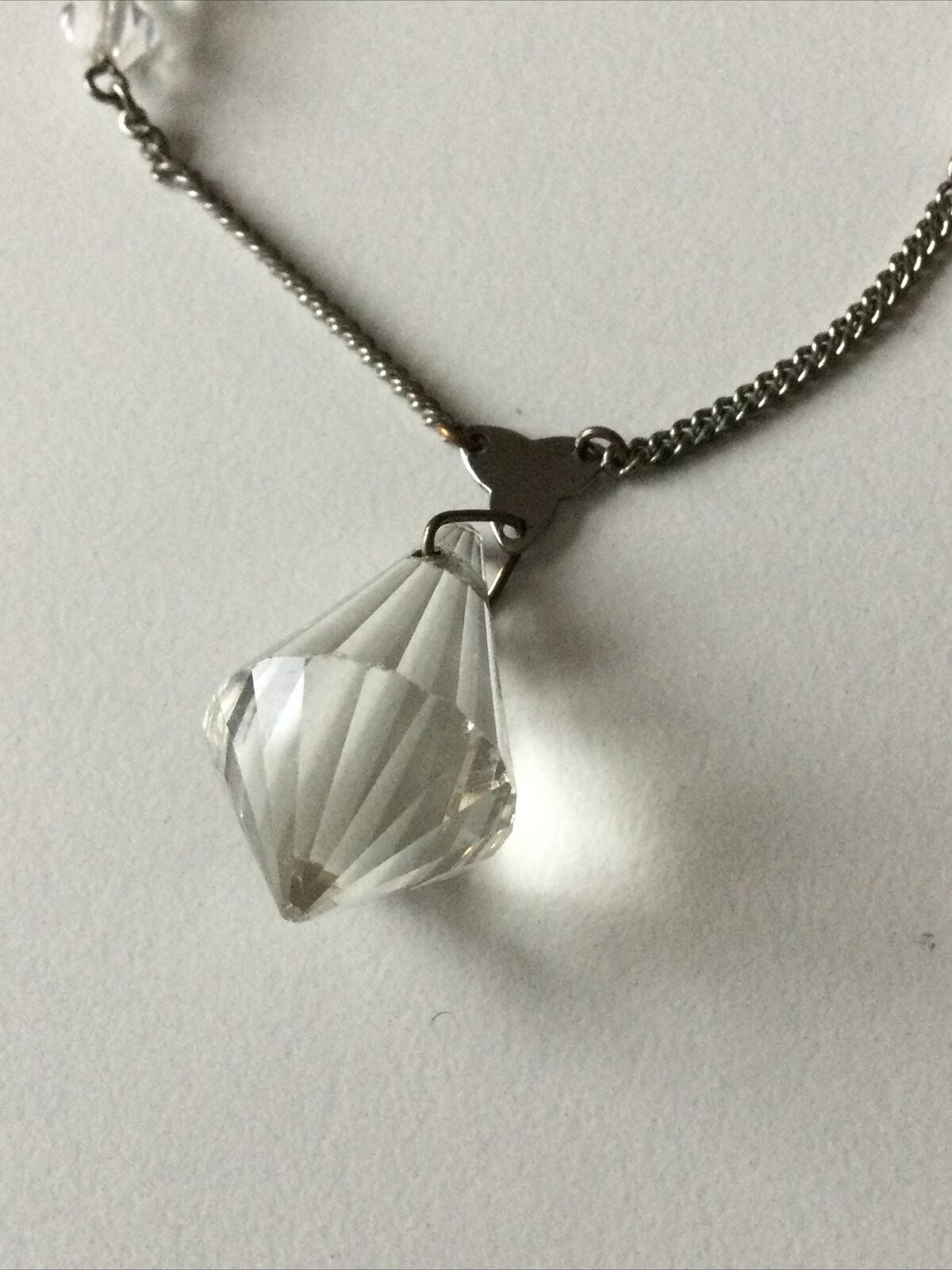 Pretty Necklace. Glass Crystal Faceted Pendant. On Silver Tone 16” Chain.